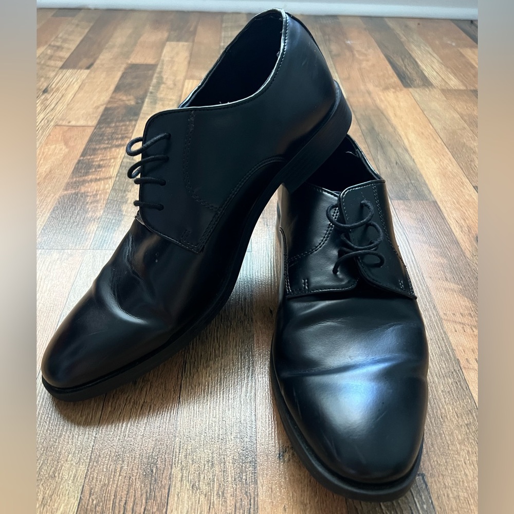 H&M men’s Oxford shoes